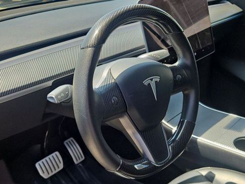 Used 2020 Tesla Model Y Performance AWD/4WD image 11