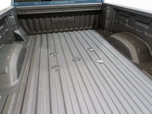 Used 2026 GMC Sierra 2500 Denali w/ Denali Reserve Package image 12