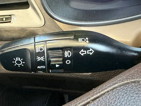 Used 2017 Hyundai Santa Fe Sport AWD/4WD image 11