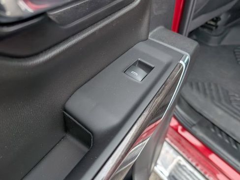 Used 2022 Chevrolet Silverado 1500 LTZ image 12