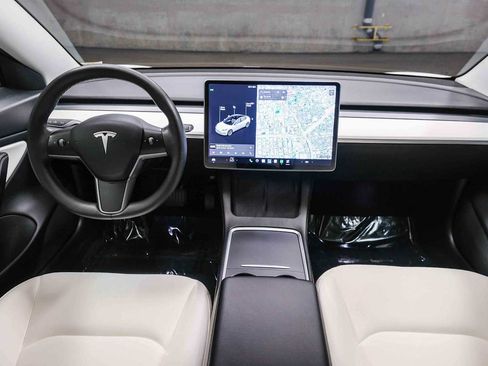 Used 2021 Tesla Model 3 Long Range AWD/4WD image 14