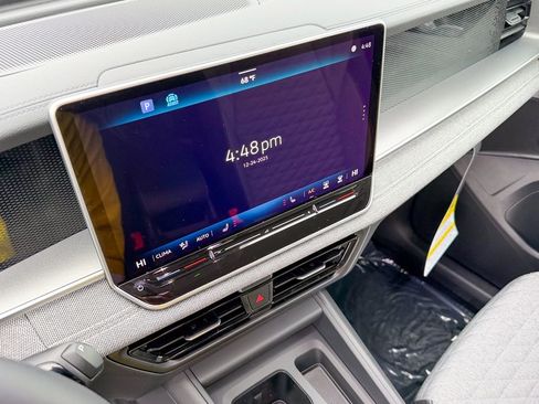 New 2026 Volkswagen Tiguan S image 19