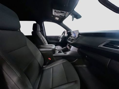 Used 2021 GMC Yukon SLE RWD image 28