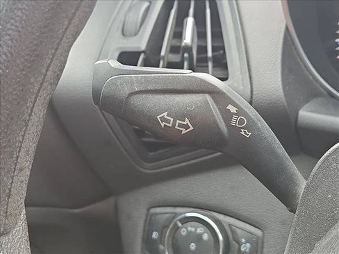 Used 2014 Ford Escape SE w/ Equipment Group 201A FWD image 18