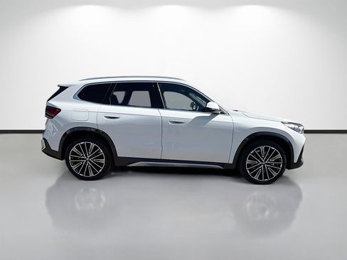 New 2026 BMW X1 xDrive28i w/ Technology Package image 2