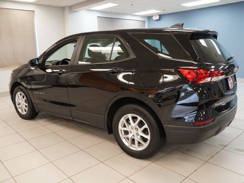 Used 2024 Chevrolet Equinox LS image 7
