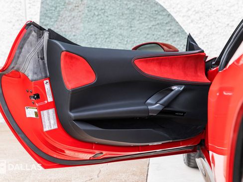 Used 2021 Ferrari SF90 Stradale image 24