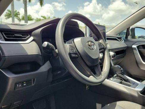 Used 2024 Toyota RAV4 LE FWD image 8