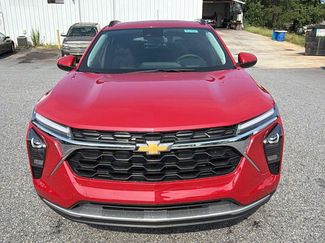 New 2026 Chevrolet Trax LT w/ Driver Confidence Package FWD video 2