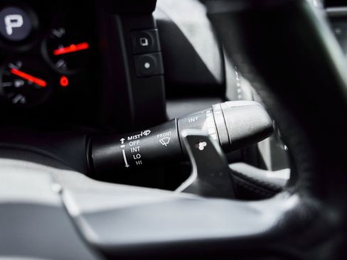 Used 2021 Nissan GT-R Premium image 58