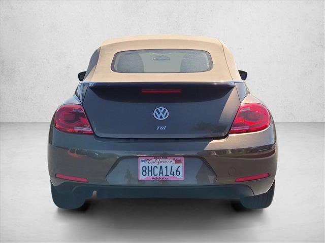 Used 2014 Volkswagen Beetle TDI FWD image 7