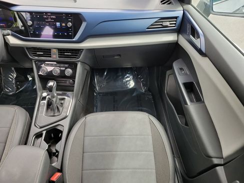 Used 2023 Volkswagen Taos SE image 14