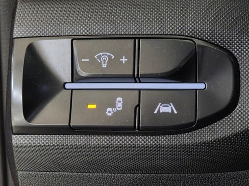 Certified 2022 Hyundai Veloster N image 18