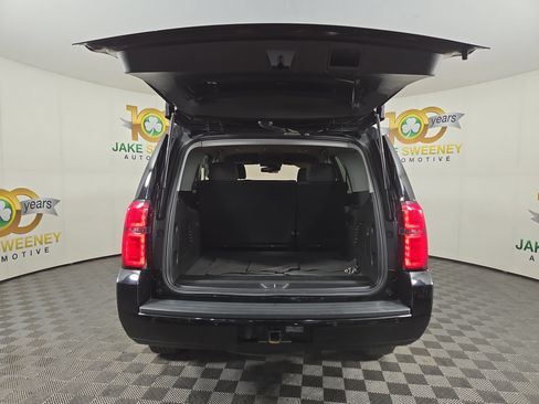 Used 2020 Chevrolet Tahoe LS w/ Enhanced Driver Alert Package AWD/4WD image 31