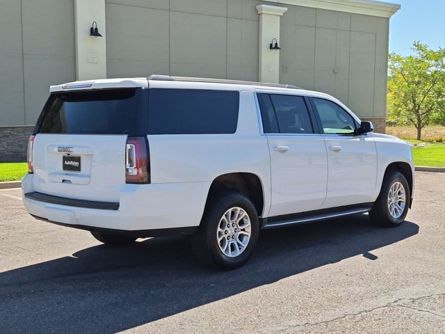 Used 2019 GMC Yukon XL SLT AWD/4WD image 5