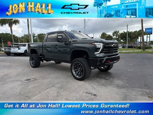 Used 2025 Chevrolet Silverado 2500 LTZ w/ Trail Boss Package AWD/4WD image 1
