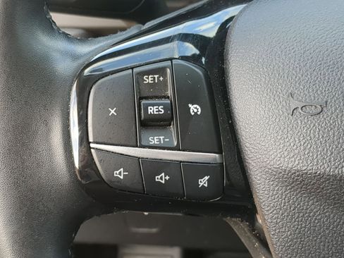 Used 2022 Ford Escape SE w/ Cold Weather Package image 26