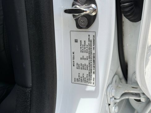 Used 2024 Tesla Model 3 Standard Range RWD image 34