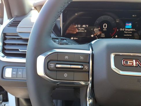 New 2026 GMC Acadia Elevation w/ Elevation Premium Package image 11