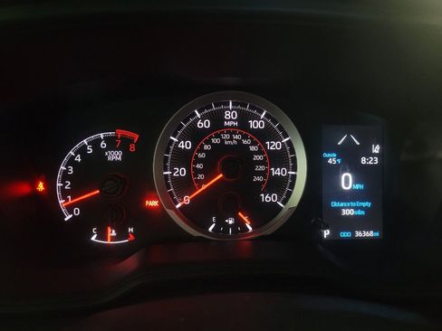 Used 2020 Toyota Corolla SE FWD image 23