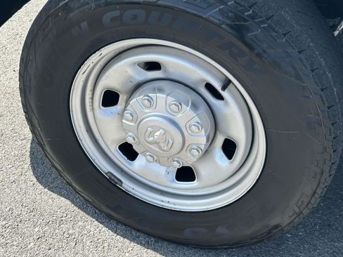 Used 2021 RAM 2500 Tradesman RWD image 9