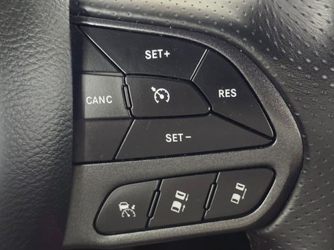 Used 2023 Dodge Durango GT AWD/4WD image 31