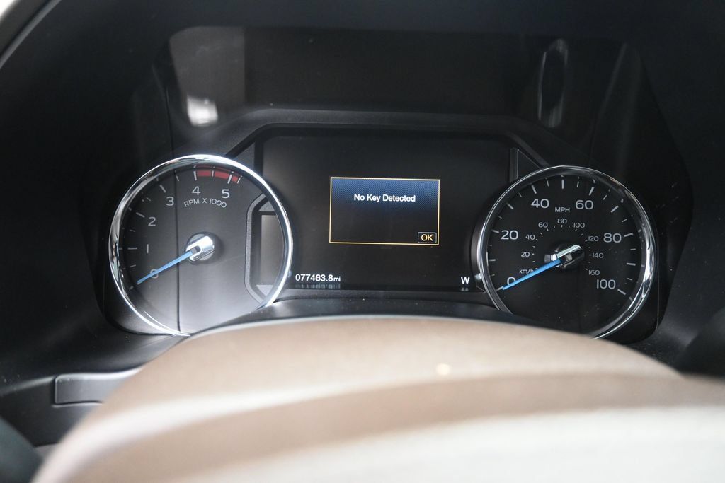 Used 2017 Ford F350 King Ranch w/ King Ranch Ultimate Package AWD/4WD image 14