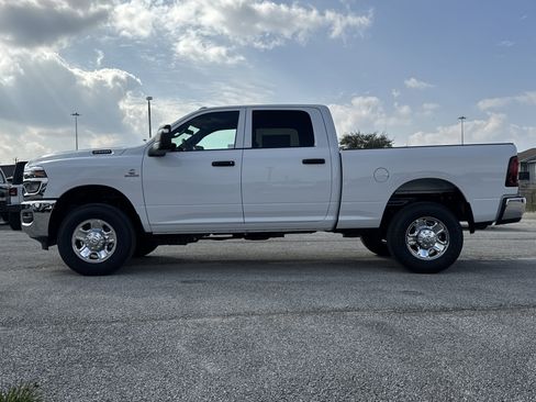 New 2026 RAM 2500 Tradesman w/ Chrome Appearance Group AWD/4WD image 8