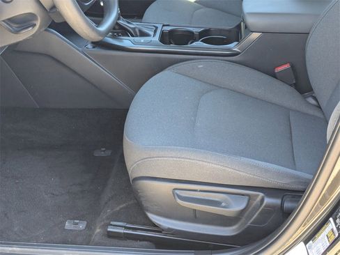Used 2025 Kia K4 LXS image 22