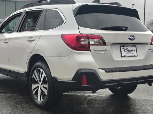 Used 2018 Subaru Outback 3.6R Limited image 4