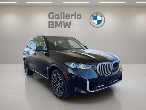 Used 2024 BMW X5 sDrive40i w/ Premium Package image 4