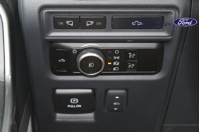 Used 2023 Ford F150 Lariat AWD/4WD image 22