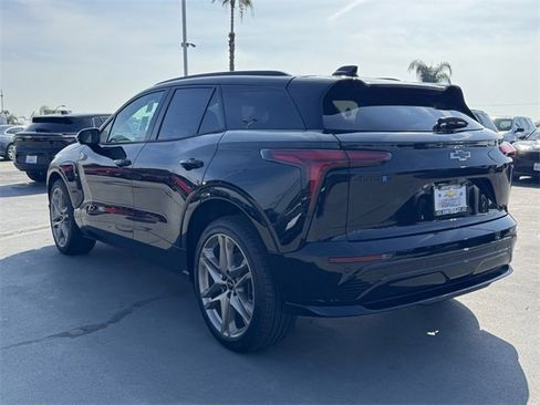 New 2026 Chevrolet Blazer EV RS image 3