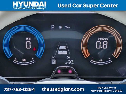 Used 2025 Hyundai Santa Fe SEL FWD image 38