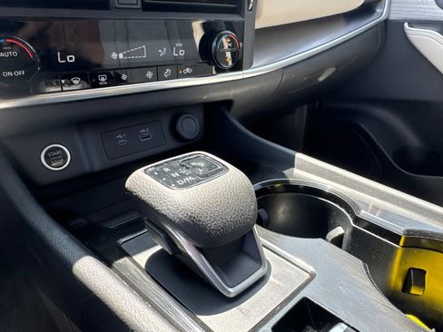 Certified 2023 Nissan Rogue SV AWD/4WD image 26