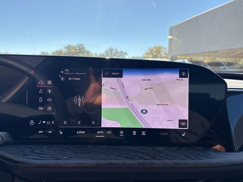 Certified 2025 Audi Q5 Premium w/ Convenience Package image 19