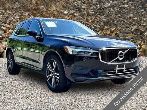 Used 2018 Volvo XC60 T5 Momentum w/ Vision Package AWD/4WD image 10