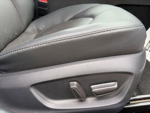 Used 2024 Toyota Camry XSE image 22