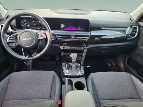 Certified 2024 Kia Seltos S FWD image 8