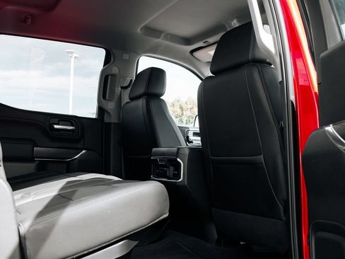 Used 2019 GMC Sierra 1500 SLT w/ SLT Premium Plus Package AWD/4WD image 46
