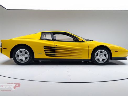 Used 1987 Ferrari Testarossa image 2