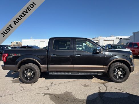 Used 2015 Ford F150 Lariat image 4