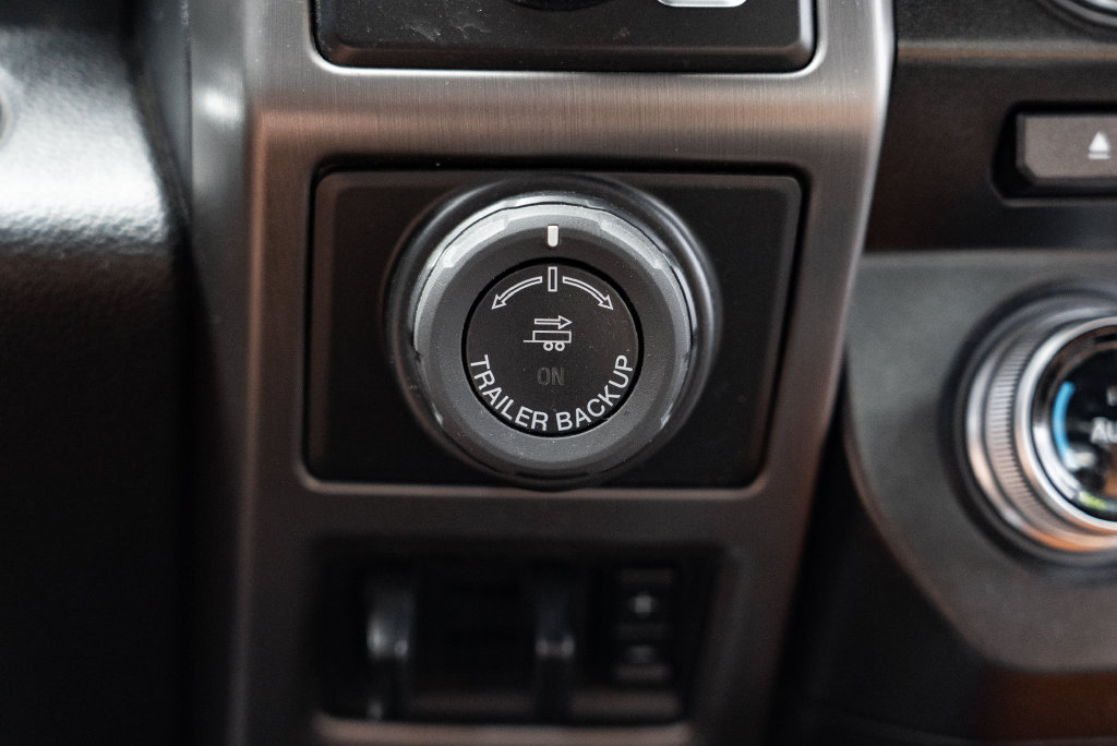 Used 2017 Ford F150 Limited AWD/4WD image 21