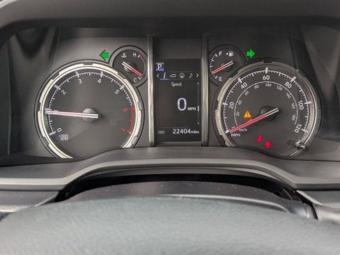 Used 2020 Toyota 4Runner Venture w/ Moonroof Package AWD/4WD image 24