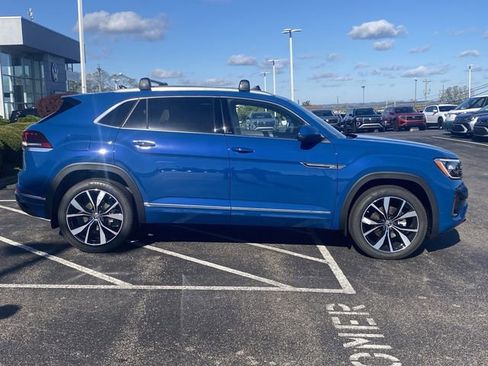 New 2026 Volkswagen Atlas Cross Sport SEL Premium R-Line AWD/4WD image 8