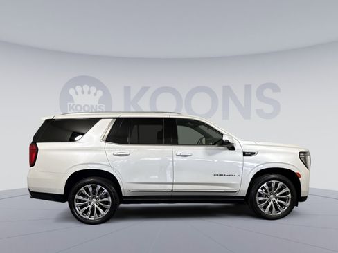 Used 2022 GMC Yukon Denali AWD/4WD image 8