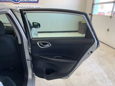 Used 2019 Nissan Sentra SV w/ Special Edition Package image 24