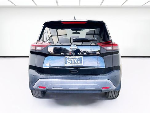 Used 2023 Nissan Rogue S FWD image 5
