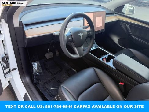 Used 2023 Tesla Model Y Long Range image 30