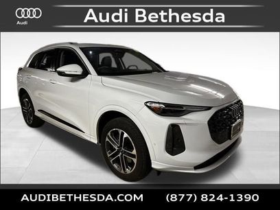 Certified 2025 Audi Q5 2.0T Premium Plus w/ Premium Plus